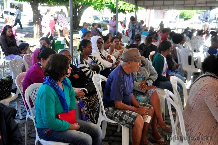 Milhares de pessoas são atendidas na Feira de Saúde em Camacã